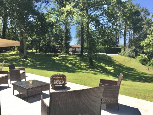 SOLD BY OUR TEAM - "Airial Azalea" Exclusive Sales Mandate, in beautiful natural surroundings 10mn from the beach, incredibly quiet and private; historical &ldquo;Landaise&rdquo; property set on 2.5ha of wooded land and clearings&hellip;