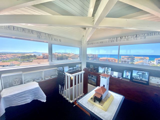 SOLD BY OUR TEAM - "Bella Vista 360 " Exclusive Sales Mandate, Capbreton Beaches &amp; Shops by foot, artist's loft set on 5 levels with breathtaking ocean, mountain and forest views, absolutely unique!...&nbsp;
