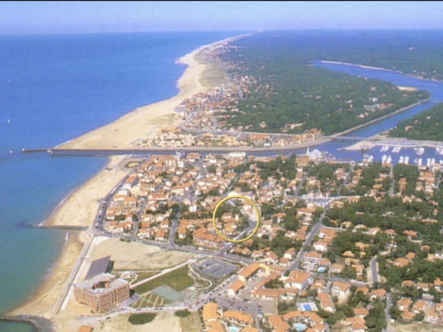 SOLD BY OUR TEAM - "Bella Vista 360 " Exclusive Sales Mandate, Capbreton Beaches &amp; Shops by foot, artist's loft set on 5 levels with breathtaking ocean, mountain and forest views, absolutely unique!...&nbsp;