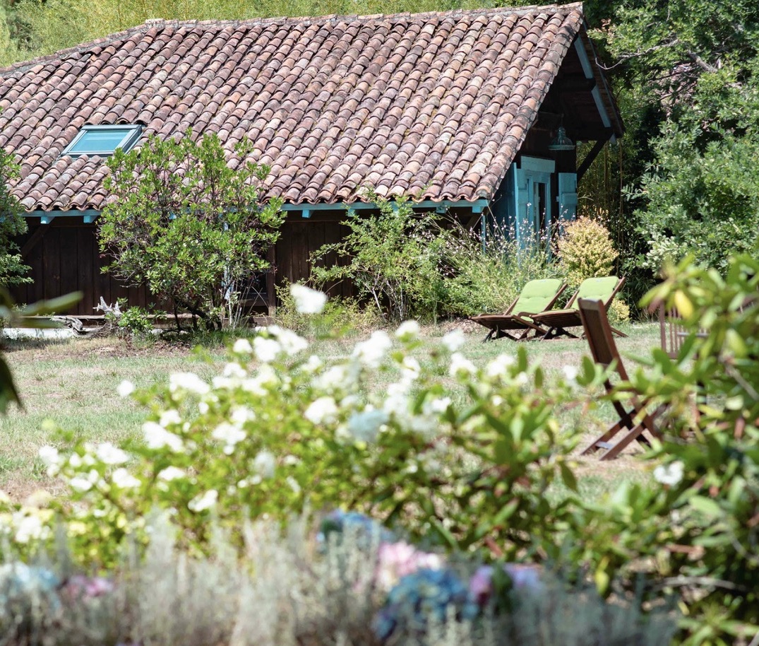 "Airial San Miguel" For Sale Sole Agent Saint Michel d'Escalus - 12km from beaches &amp; 15km from golf course, superb renovated farmhouse / character property on 8500 sq. m. of land comprising of original landaise farm house, sheepfold, artist workshop &amp; outbuildings; rare opportunity to live in a small village with preserved local traditions ; ideal for bed &amp; breakfast. Quiet &amp; peaceful ... &pound;821,000.