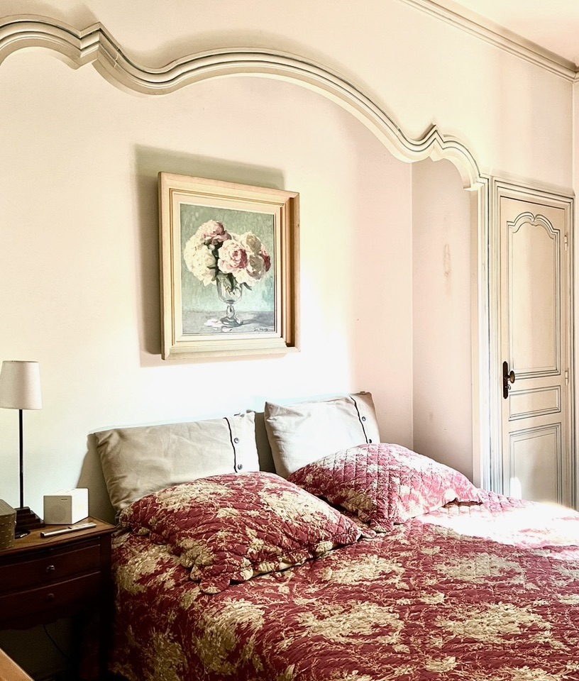 "Pasatiempo Historic Home" For Sale Hossegor Center / Golf, unobstructed views of the fairway, 3/4 bedroom 3 bath villa complete with garage, workshop &amp; cellar; set on 2500 sq. m. of land, in need of some refurbishment... &pound; 2,520,000