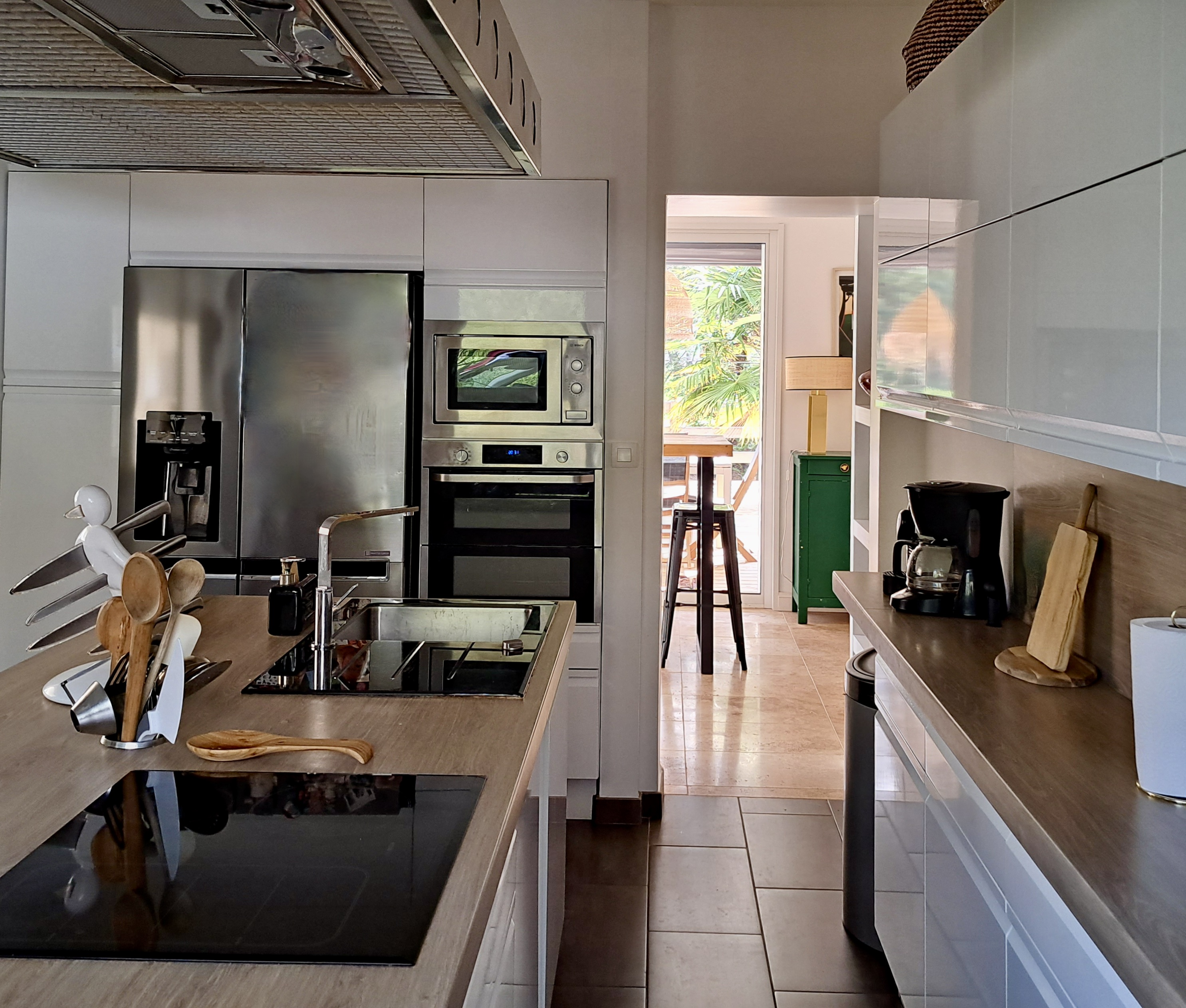 "River Ridge Golf Mansion" For Sale Hossegor Golf / Superb Views, wonderful hossegor-style landaise villa extending to circa 240 sq. m., 5 bed / 4 bath, garage &amp; outbuildings, on wooded and landscaped garden complete with terraces and decks... &pound; 2,638,000&nbsp;