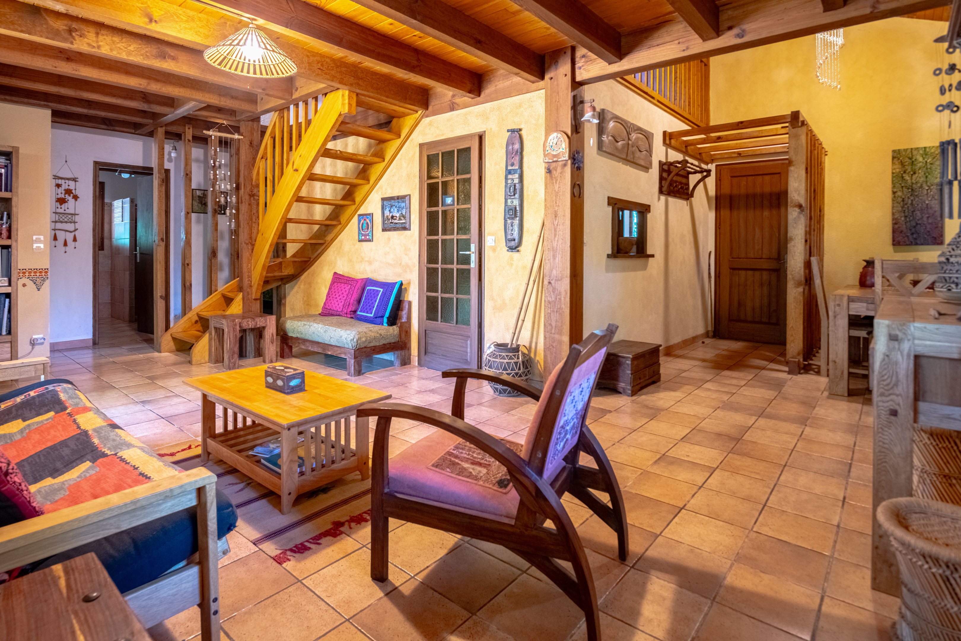 "Rancho Solana Golf Beach House" For Sale Exclusive Sales Mandate Golf de Pinsolle / Soustons Beach, 10km from Hossegor, 3 bed &amp; mezzanine / 2 bath villa on 1500 sq. m. of land boasting direct access to the fairway and the beach via the golfcourse pathway; very quiet, rare opportunity!... &pound; 710,000