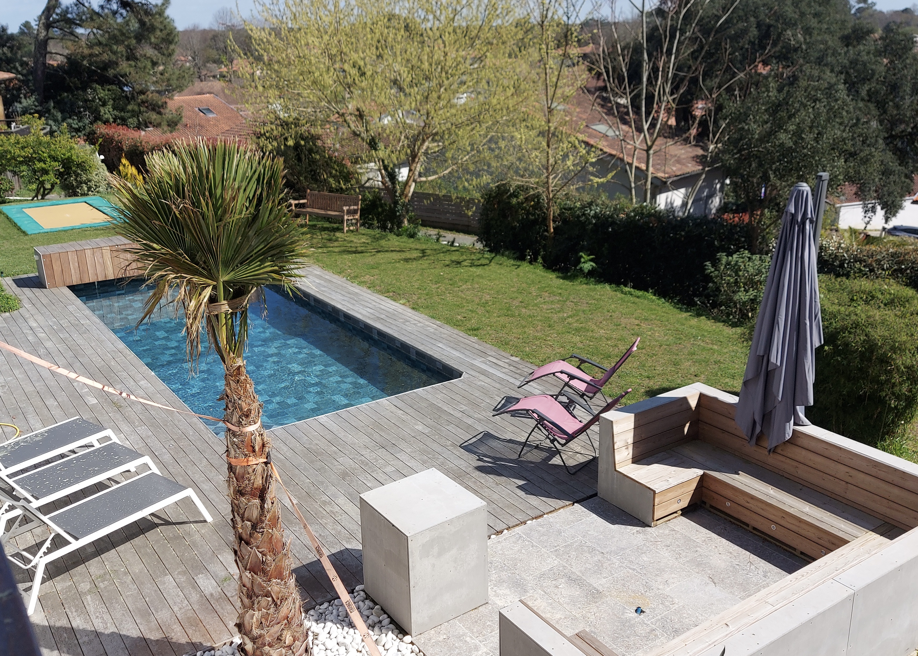 &ldquo;GoodYear Lodge&rdquo; For Sale 4km Hossegor, golf &amp; beaches by bicycle, unique and original property comprising of 3 newly refurbished villas on 3500 sq. m. of land with heated swimming pool - absolute must see!&hellip; &pound; 2,750000