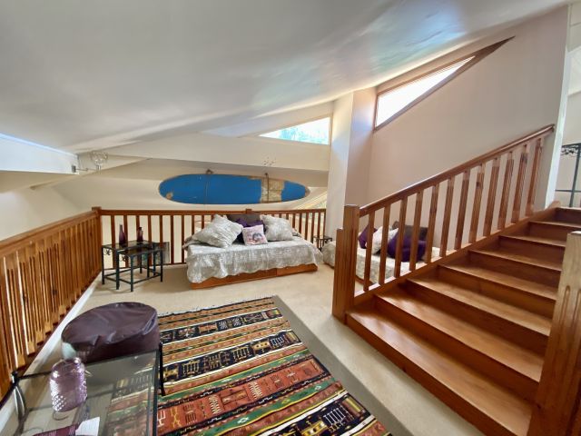 "Sand Harbor Beach Estate" For Sale Seignosse, Beaches by Foot / 5mn drive to Golf Course, in quiet &amp; peaceful surroundings, comfortable 6 bed / 6 bath villa on 1950 sq. m. of land with heated swimming pool amidst the pine forest... &pound;1,225,000