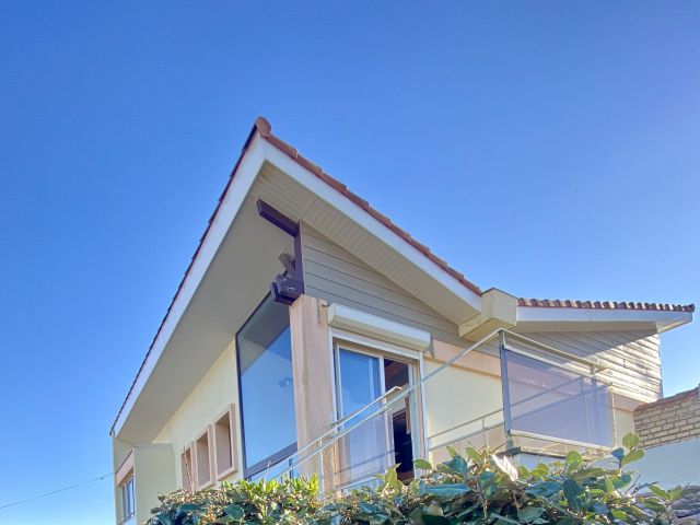 "Bota Ingurian Etxea" For Sale Hossegor La Sud / Port / Center; come discover this unique family home. Revive the villa's "Mid-Century Modern" architectural inspiration... &pound;1,500,000