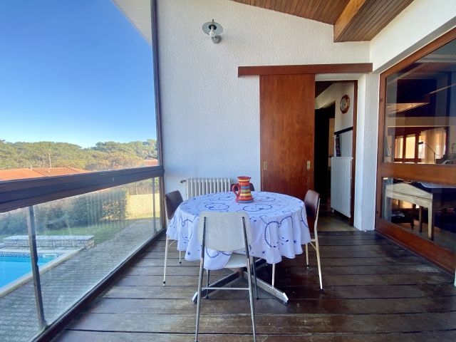 "Bota Ingurian Etxea" For Sale Hossegor La Sud / Port / Center; come discover this unique family home. Revive the villa's "Mid-Century Modern" architectural inspiration... &pound;1,500,000