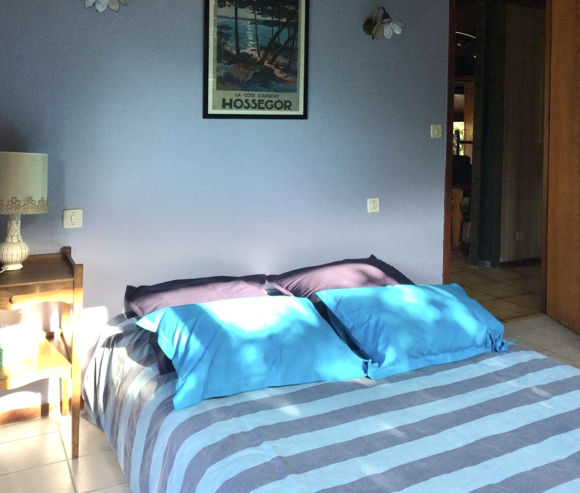 &nbsp;Just Sold,by our Team-&nbsp; "Gaviota Beach House", Exclusive Sales Mandate Hossegor Between Lake &amp; Ocean, comfortable 4/5 bed family home on 1650 sq. m. of wooded land. Quiet architect-designed retreat, original &amp; intimist.