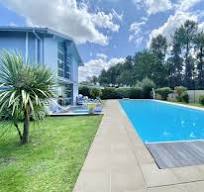 SOLD BY OUR TEAM - "San Martin Country Retreat" Exclusive Sales Mandate, 10mn from Hossegor &amp; its beaches, in quiet surroundings in the village of Saubion, lovely contemporary 4 bed / 2 bath villa offering great quality fixtures, plenty of space and a beautiful heated swimming pool