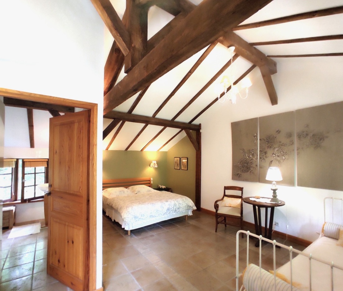 "Airial San Miguel" For Sale Sole Agent Saint Michel d'Escalus - 12km from beaches &amp; 15km from golf course, superb renovated farmhouse / character property on 8500 sq. m. of land comprising of original landaise farm house, sheepfold, artist workshop &amp; outbuildings; rare opportunity to live in a small village with preserved local traditions ; ideal for bed &amp; breakfast. Quiet &amp; peaceful ... &pound;821,000.