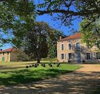 SOLD BY OUR TEAM - "Airial Corte Bella" Beautiful historical property dating from 1871, on 1.4 hectares of land, surrounded by nature yet at the heart of a typical and lively "landais" village; and incredible opportunity to acquire this unique property presented in perfect condition