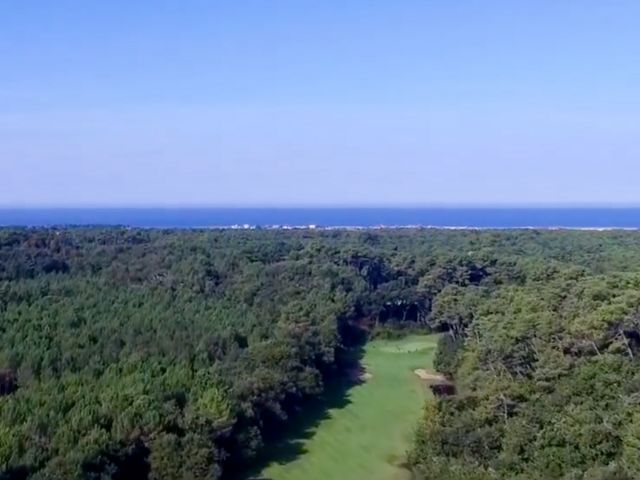 &ldquo;Sea Ranch&rdquo; For Sale Seignosse Golf Course, in a dominant position with exceptional forest &amp; ocean views, spacious 6 bed / 4 bath villa; a must in an emblematic location&hellip; &pound;3,100,000