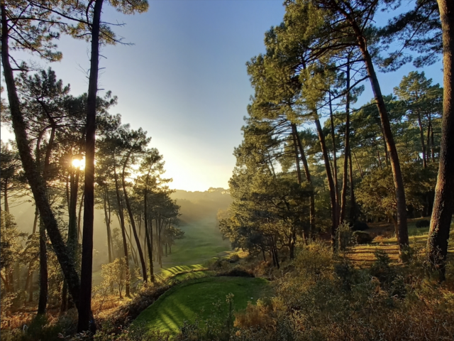 &ldquo;Sea Ranch&rdquo; For Sale Seignosse Golf Course, in a dominant position with exceptional forest &amp; ocean views, spacious 6 bed / 4 bath villa; a must in an emblematic location&hellip; &pound;3,100,000