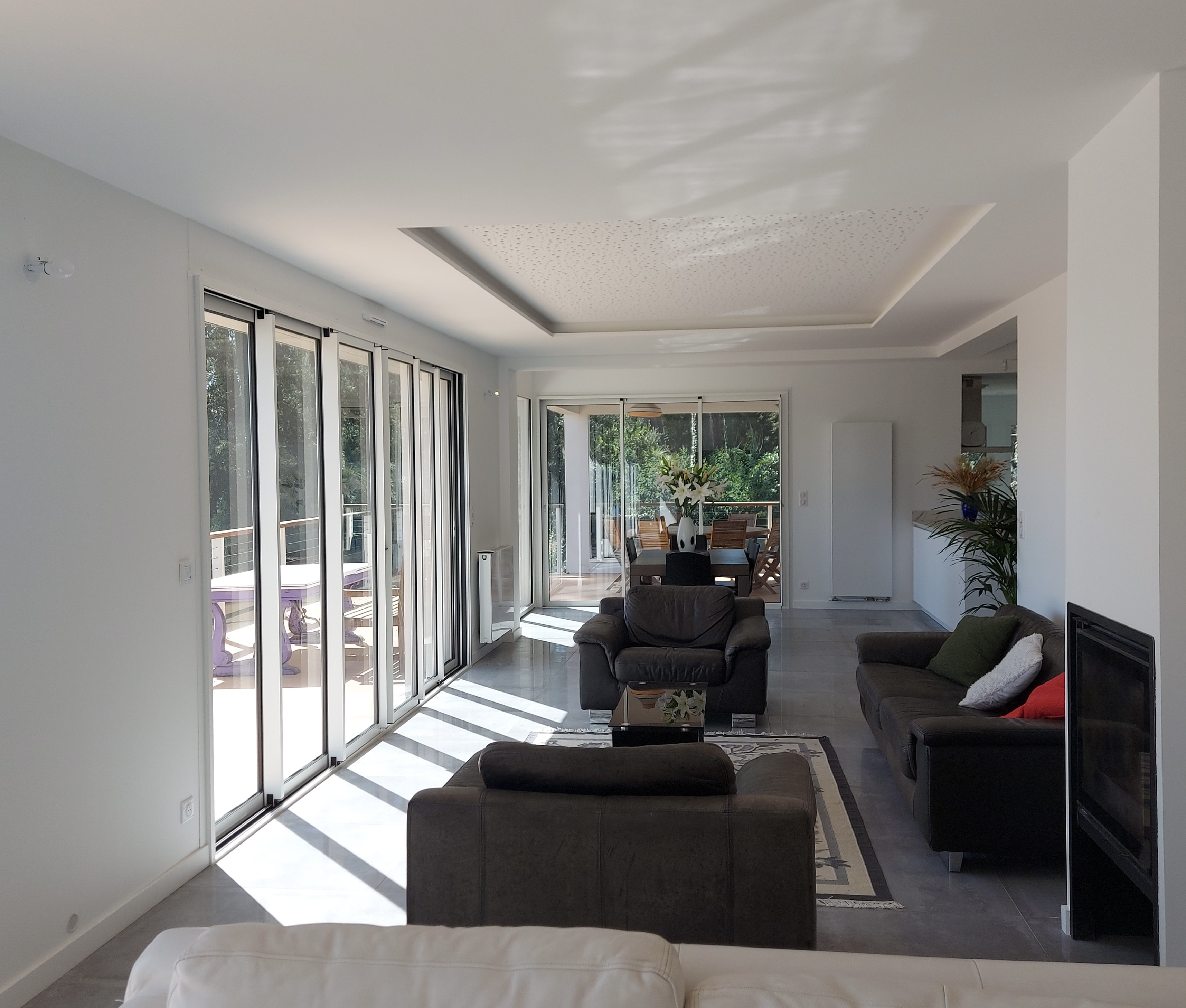 "Loma Vista Beach House" For Sale 4km Hossegor, golf &amp; beaches by bicycle, superb recently refurbished 4 bed / 3 bath villa with heated swimming pool set on 2700 sq. m. of land - unique, dominant position &amp; unobstructed views!... &pound; 1,925,000