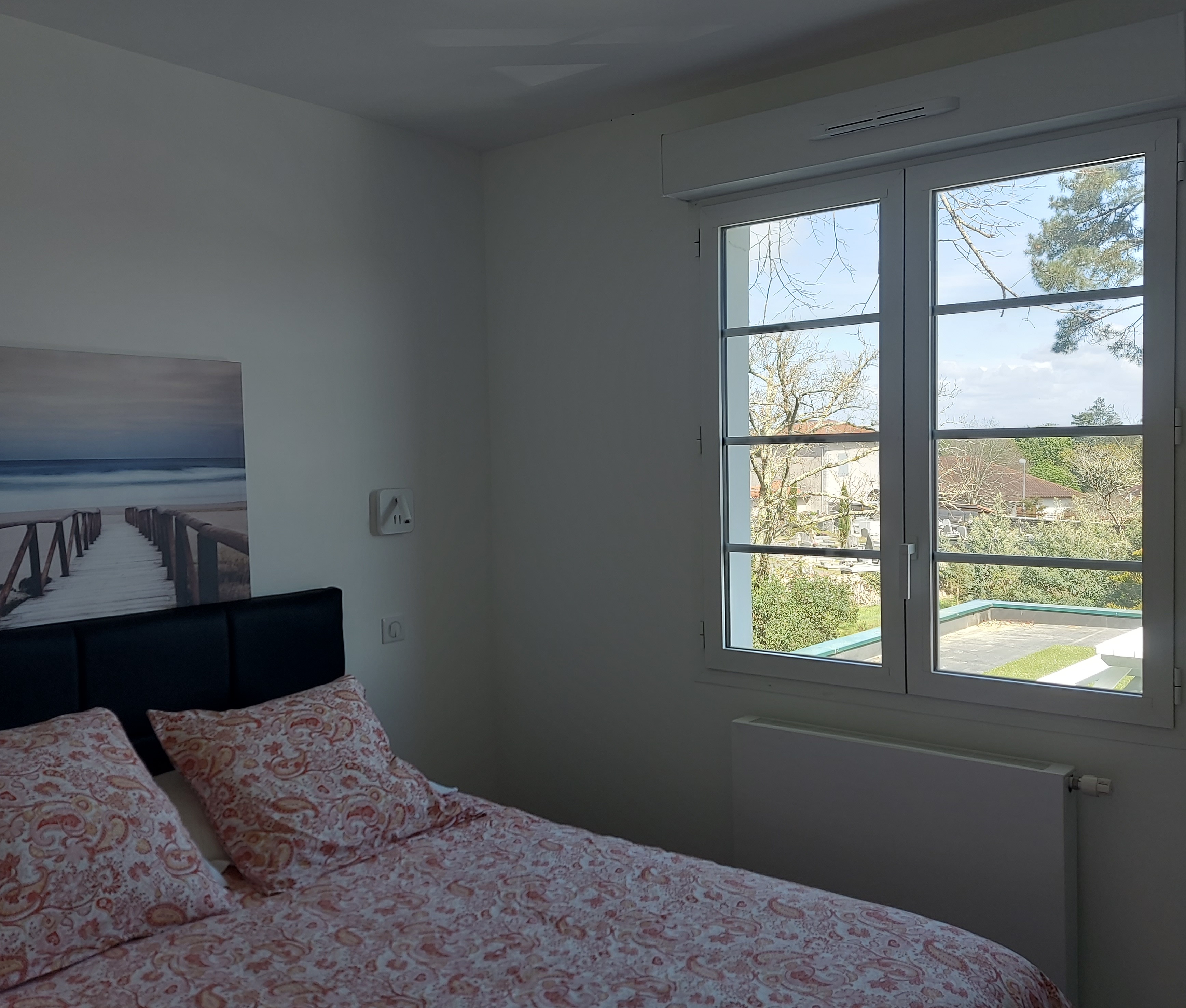 "Loma Vista Beach House" For Sale 4km Hossegor, golf &amp; beaches by bicycle, superb recently refurbished 4 bed / 3 bath villa with heated swimming pool set on 2700 sq. m. of land - unique, dominant position &amp; unobstructed views!... &pound; 1,925,000