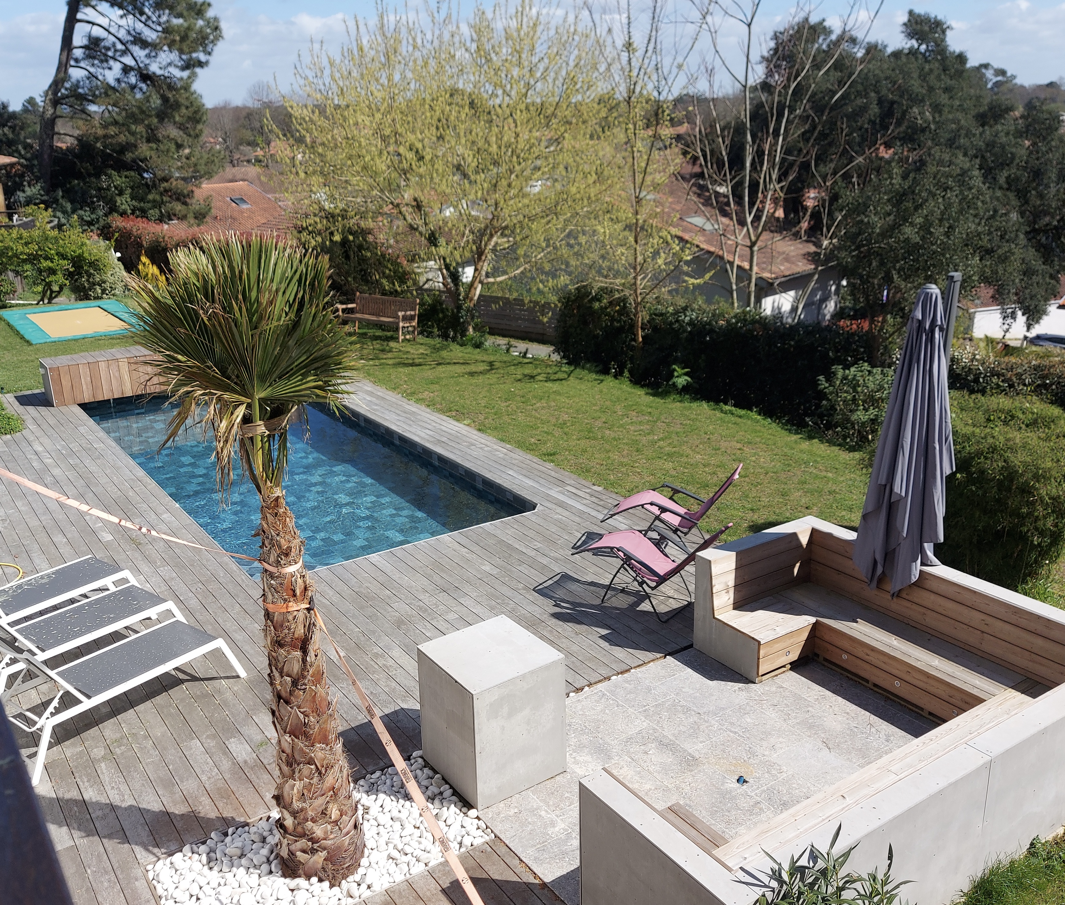 "Loma Vista Beach House" For Sale 4km Hossegor, golf &amp; beaches by bicycle, superb recently refurbished 4 bed / 3 bath villa with heated swimming pool set on 2700 sq. m. of land - unique, dominant position &amp; unobstructed views!... &pound; 1,925,000